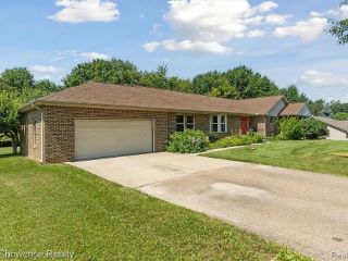 Foreclosed Home - 6799 COUNTRY LANE DR, 48350