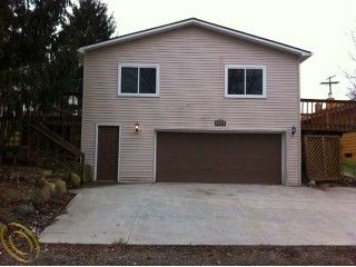 Foreclosed Home - 2331 LAKESIDE DR, 48356
