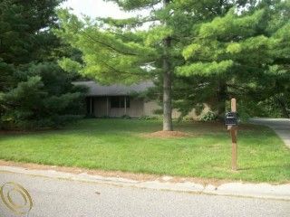 Foreclosed Home - 3803 TAGGETT LAKE DR, 48357