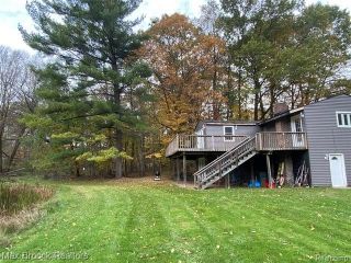 Foreclosed Home - 3971 MILL LAKE RD, 48360