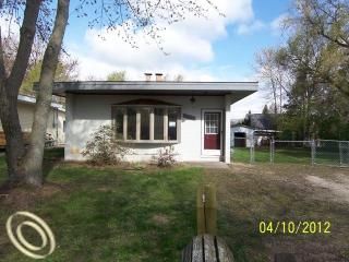 Foreclosed Home - 1083 BAYFIELD ST, 48362
