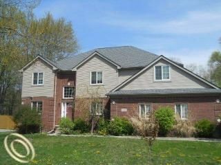 Foreclosed Home - 25890 STRATH HAVEN DR, 48374