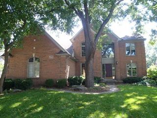 Foreclosed Home - 20998 CHASE DR, 48375