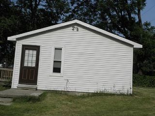 Foreclosed Home - 617 W COMMERCE RD, 48382