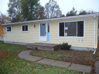 Foreclosed Home - 4851 ALLINGHAM DR, 48383
