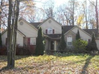 Foreclosed Home - 5000 FOX HOLLOW CT, 48383