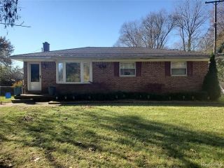 Foreclosed Home - 522 BOGIE LAKE RD, 48383