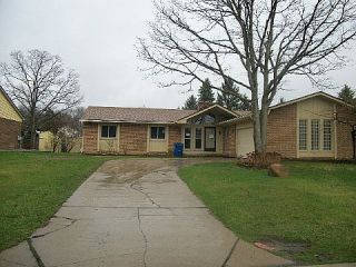 Foreclosed Home - List 100023380