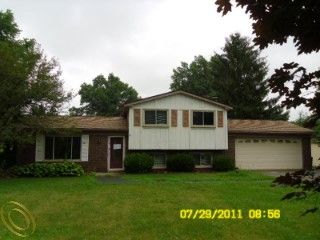 Foreclosed Home - 4136 CROSS RD, 48386