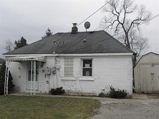 Foreclosed Home - 9515 BONNIE BRIAR ST, 48386