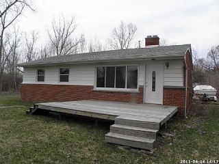 Foreclosed Home - 935 CAMPBELL ST, 48390