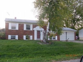 Foreclosed Home - 1431 MEADOW DR, 48390