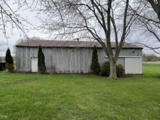 Foreclosed Home - 5384 N LAKE RD, 48421
