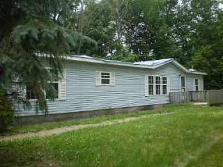 Foreclosed Home - 4381 PINEGROVE DR, 48428