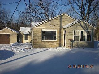 Foreclosed Home - 857 N LEROY ST, 48430
