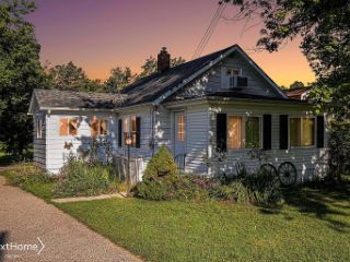 Foreclosed Home - 541 DELAND RD, 48433