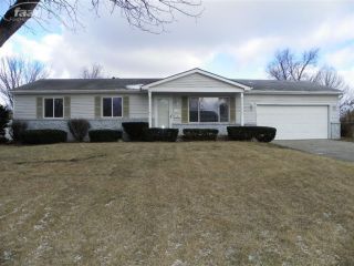 Foreclosed Home - 1459 GREENVIEW DR, 48439