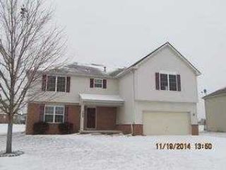 Foreclosed Home - 5609 STILL MEADOW LN # 34, 48439