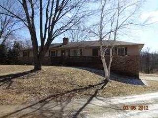 Foreclosed Home - 8282 STANDING PINES DR, 48442