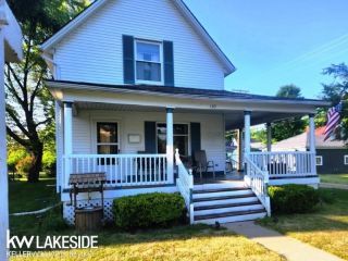 Foreclosed Home - 130 6TH ST, 48444