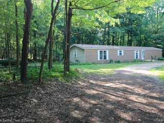 Foreclosed Home - 4075 CENTER RD, 48451