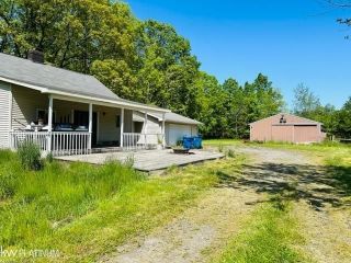 Foreclosed Home - 10172 MCKINLEY RD, 48457