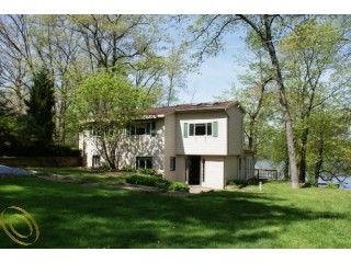 Foreclosed Home - 5886 SINROLL RD, 48462