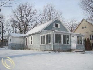 Foreclosed Home - 236 S LAKE ST, 48469