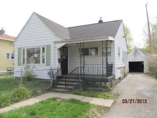 Foreclosed Home - 2001 MALLERY ST, 48504