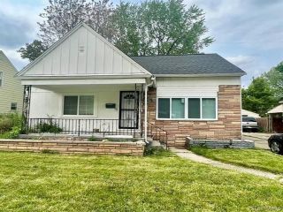 Foreclosed Home - 2832 BEGOLE ST, 48504