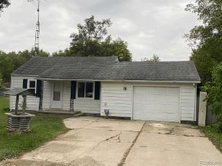 Foreclosed Home - 3193 HATHERLY AVE, 48504