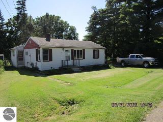 Foreclosed Home - 3227 BURNELL AVE, 48504