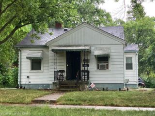 Foreclosed Home - 3002 N CHEVROLET AVE, 48504