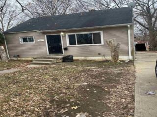 Foreclosed Home - 301 W RUTH AVE, 48505