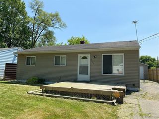 Foreclosed Home - 3222 MONTANA AVE, 48506