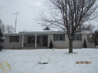 Foreclosed Home - 2455 HUTCHINSON LN, 48507
