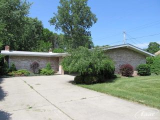 Foreclosed Home - 715 COUNTRY CLUB LN, 48507