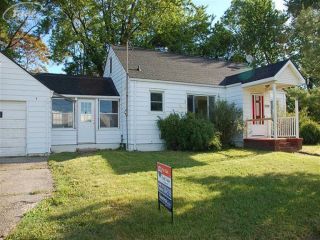 Foreclosed Home - 2279 NICHOLS AVE, 48507