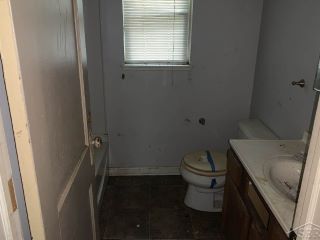 Foreclosed Home - 618 VICTORIA AVE, 48507