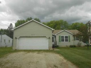 Foreclosed Home - 2102 BRAMBLEWOOD DR, 48519
