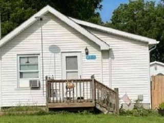 Foreclosed Home - 2210 S TERM ST, 48519