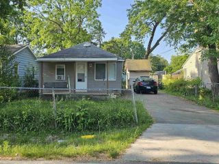 Foreclosed Home - 2232 E SCOTTWOOD AVE, 48529