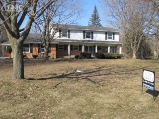Foreclosed Home - 1215 THORNWOOD CT, 48532