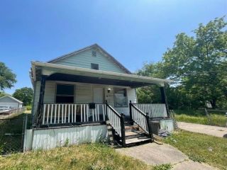 Foreclosed Home - 640 S 14TH ST, 48601