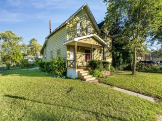 Foreclosed Home - 1702 S MICHIGAN AVE, 48602