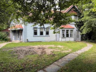 Foreclosed Home - 519 N FAYETTE ST, 48602