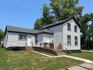 Foreclosed Home - 429 N HARRISON ST, 48602