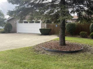 Foreclosed Home - 3067 BADGER PL, 48603