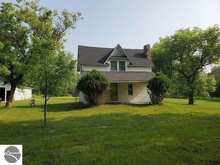 Foreclosed Home - 184 W GREENWOOD RD, 48610