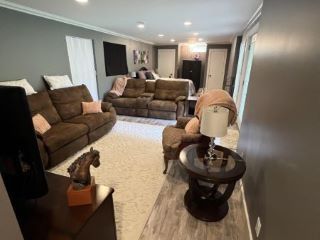 Foreclosed Home - List 100842680